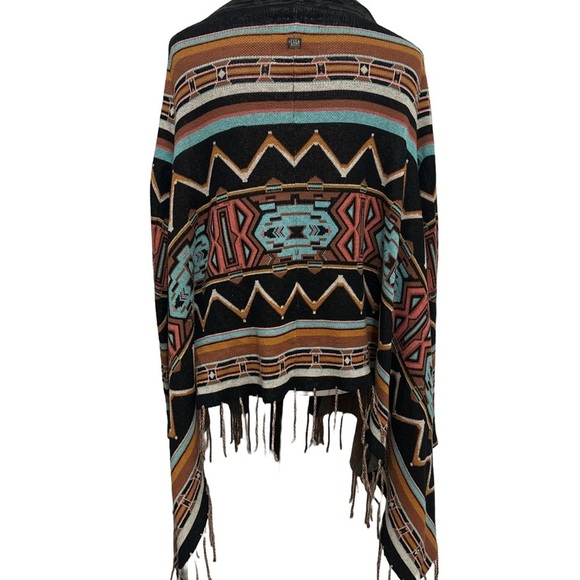 Billabong Aztec Women’s Cardigan Sweater. - Picture 4 of 6